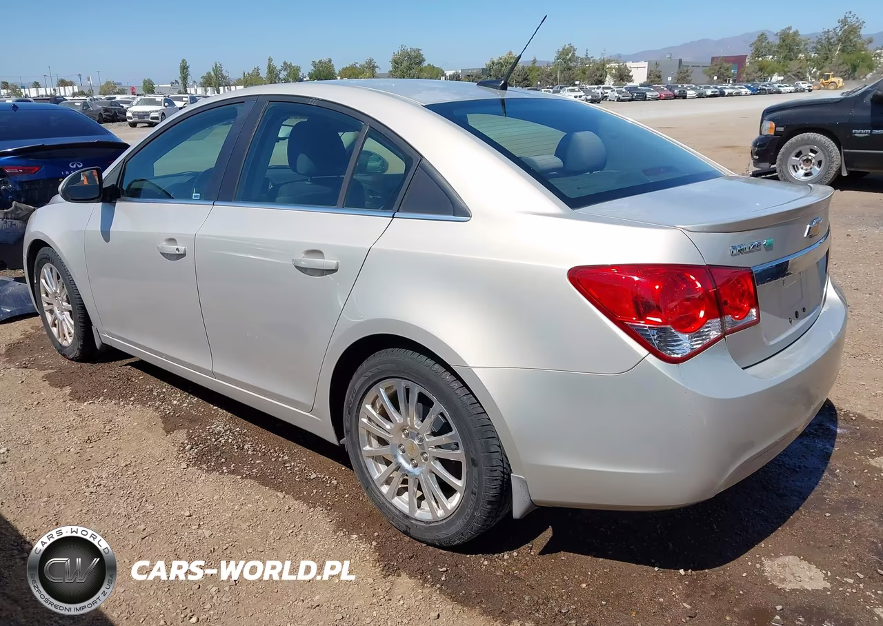 2011 Chevrolet Cruze Eco VIN:1G1PJ5S96B7273578 - 3