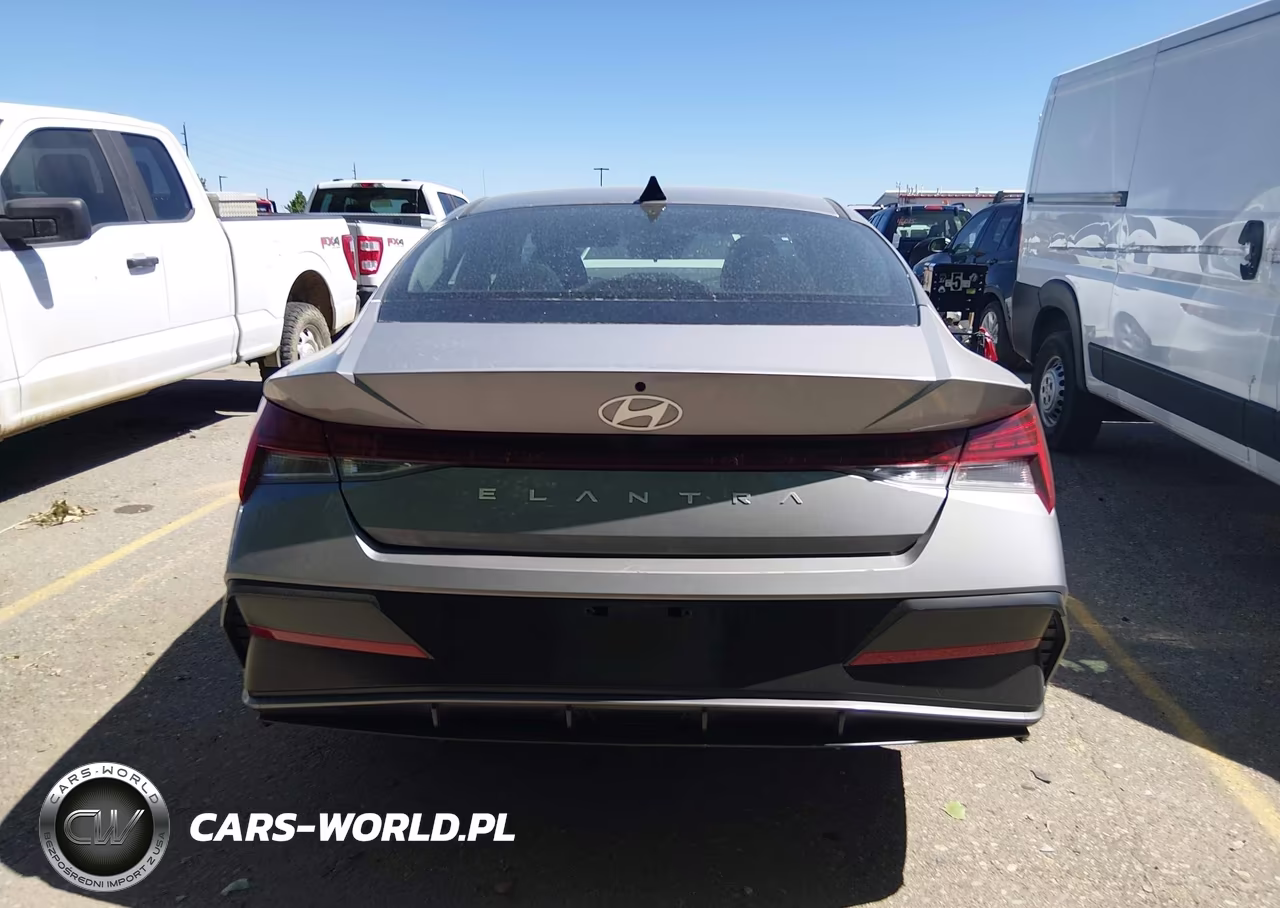 2025 Hyundai Elantra Sel Convenience VIN:KMHLS4DG7SU026804 - 16