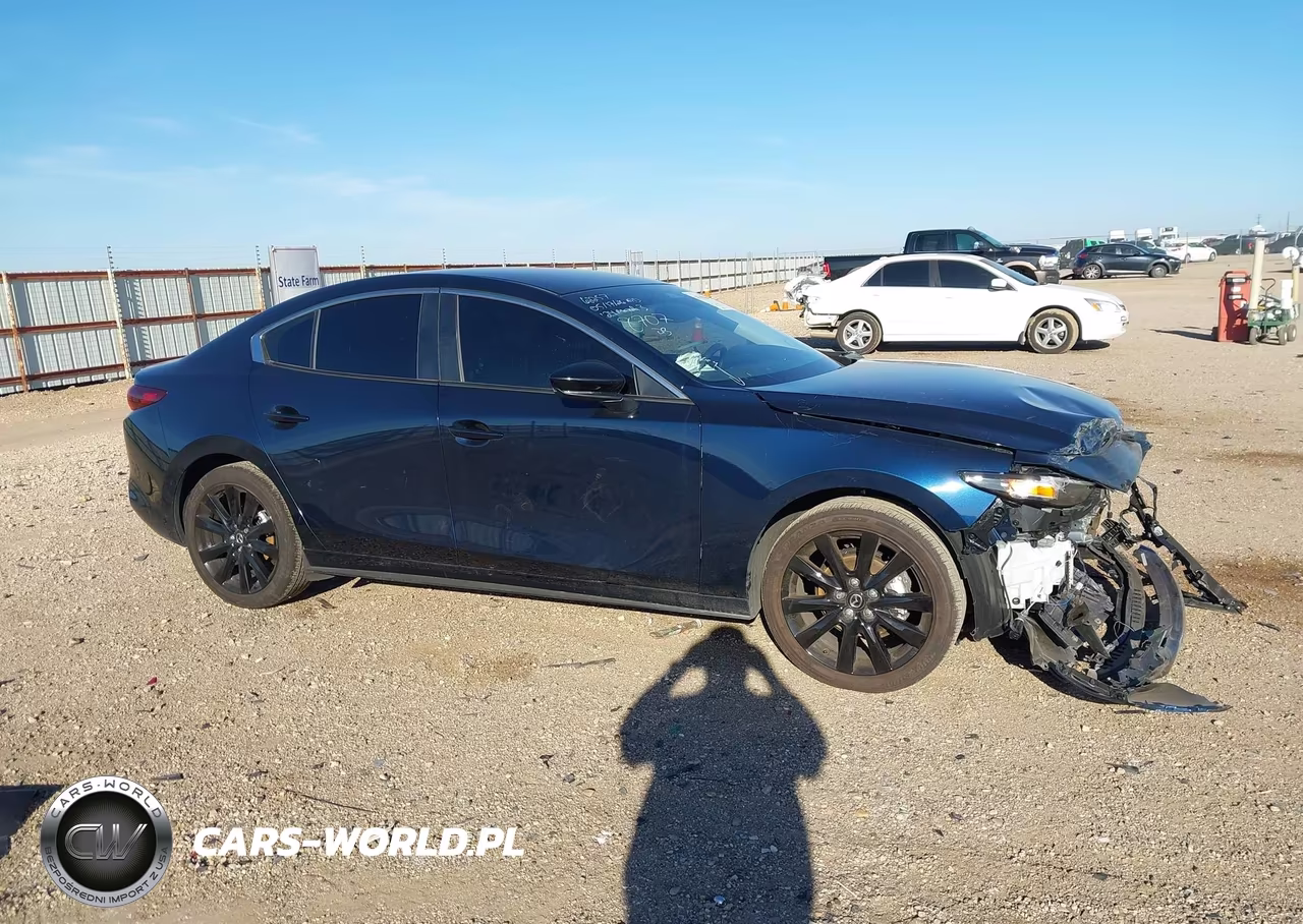 2026 Mazda Mazda3 2.5 S Select Sport VIN:JM1BPABL9T1870068 - 14
