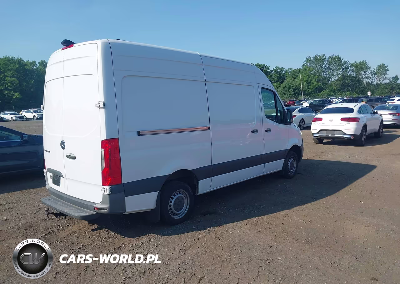 2021 Mercedes-Benz Sprinter 2500 Standard Roof V6 VIN:W1Y4EBHY9MT059511 - 4
