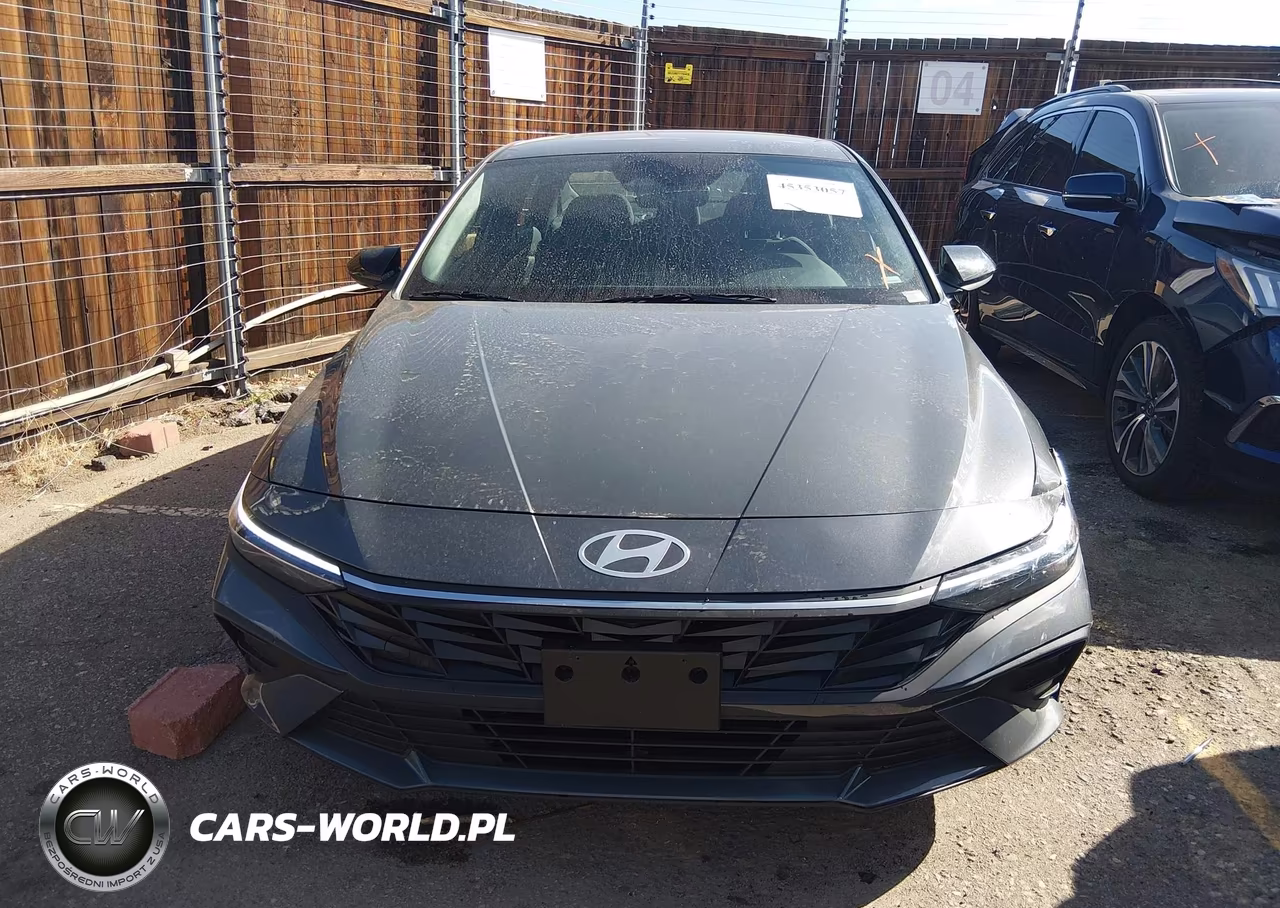 2026 Hyundai Elantra Sel Sport VIN:KMHLM4DGXTU180225 - 12