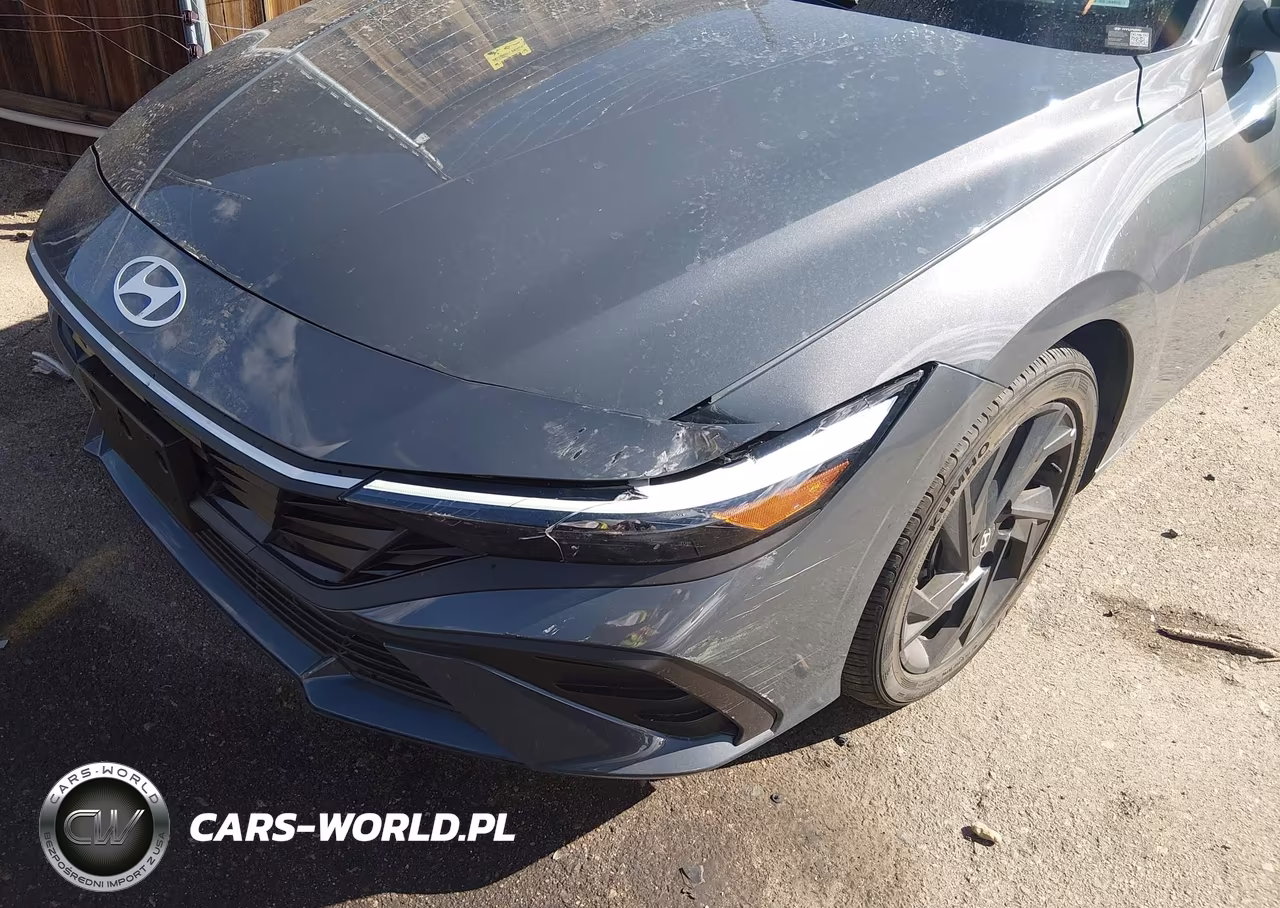 2026 Hyundai Elantra Sel Sport VIN:KMHLM4DGXTU180225 - 6