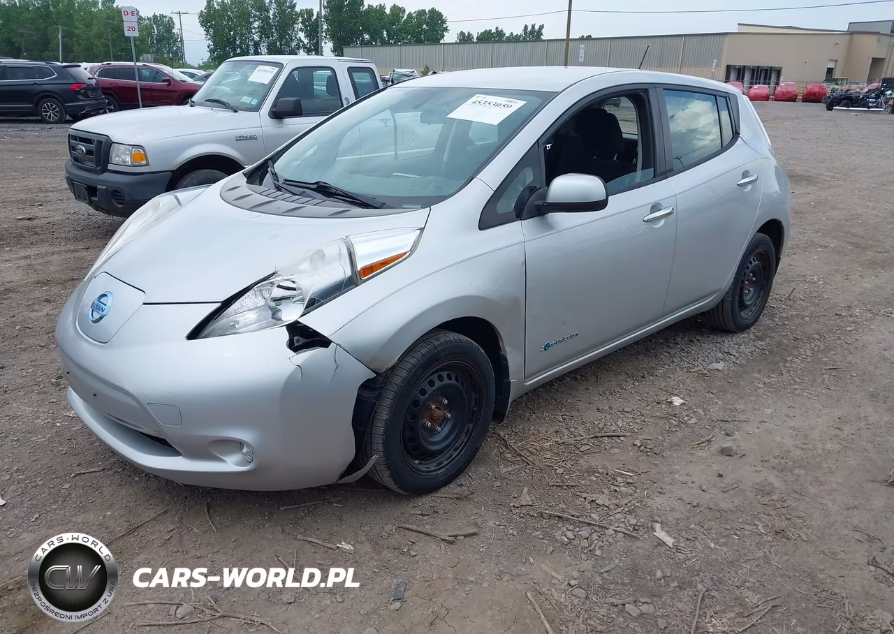 2015 Nissan Leaf S VIN:1N4AZ0CP1FC302817 - 2