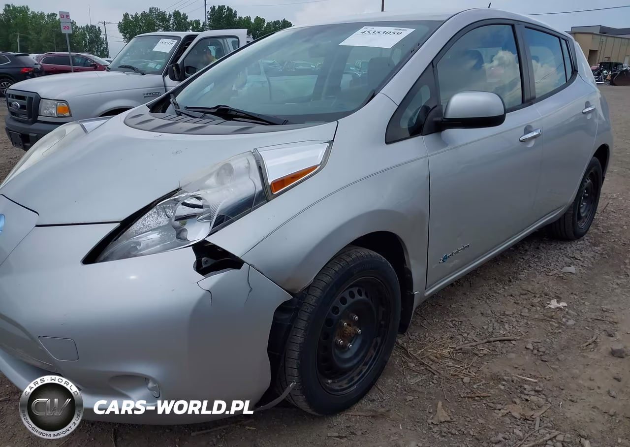 2015 Nissan Leaf S VIN:1N4AZ0CP1FC302817 - 6