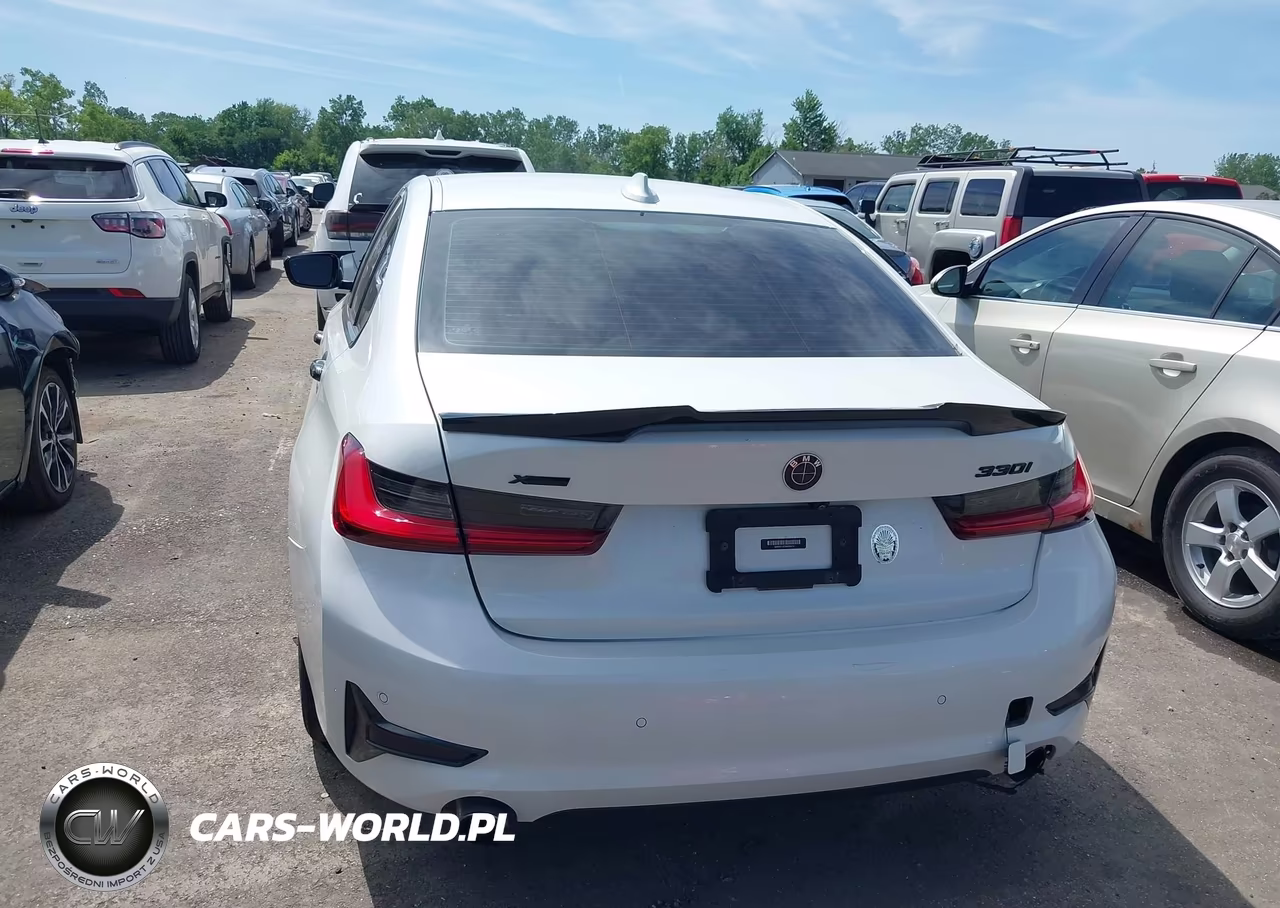 2021 BMW 330I xDrive VIN:3MW5R7J07M8B96210 - 16