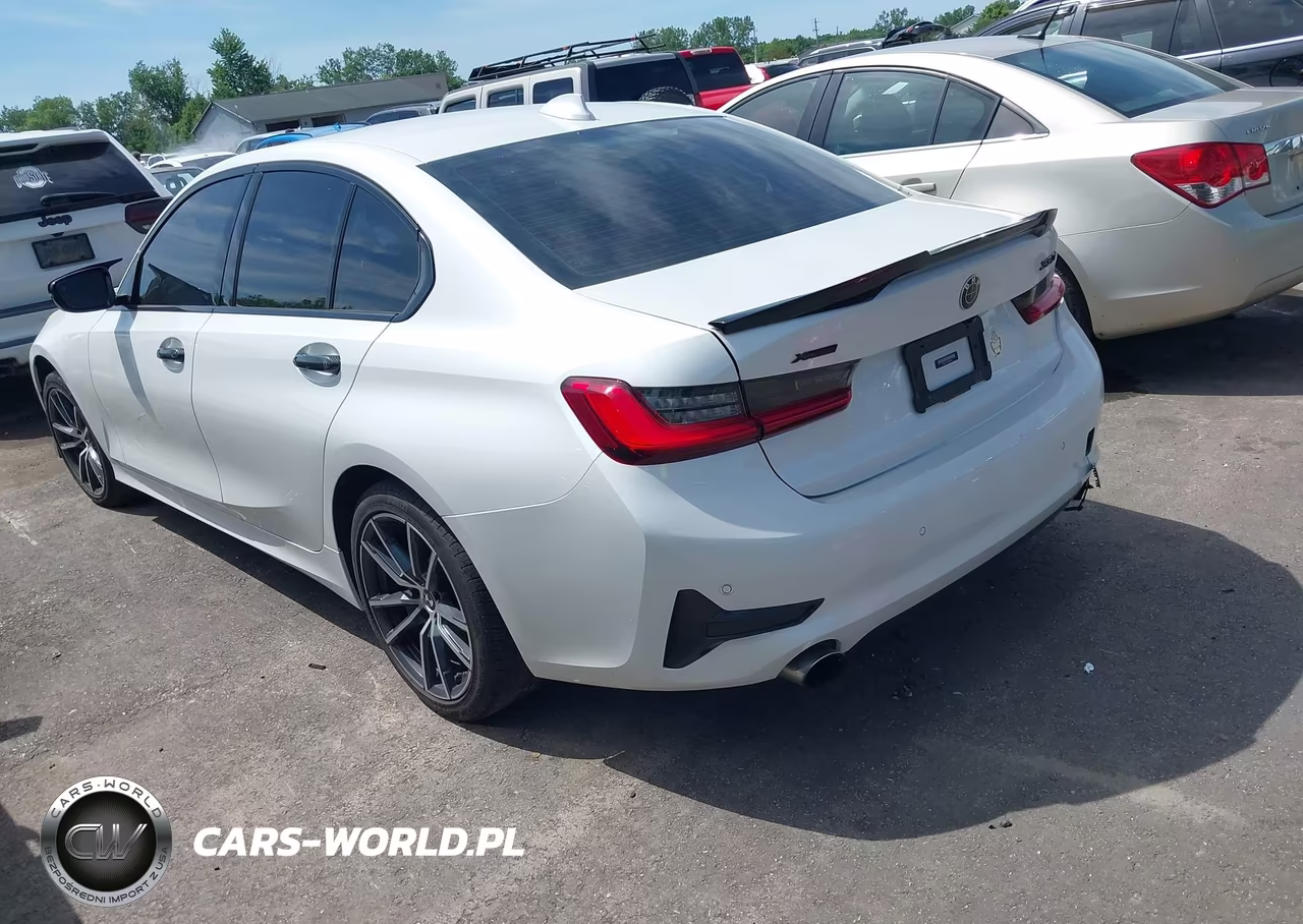 2021 BMW 330I xDrive VIN:3MW5R7J07M8B96210 - 3