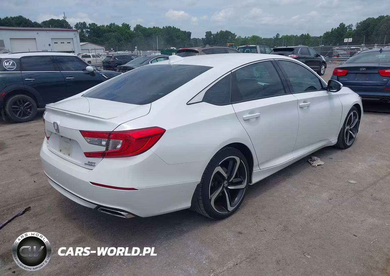2018 Honda Accord Sport 2.0T VIN:1HGCV2F32JA048687 - 4