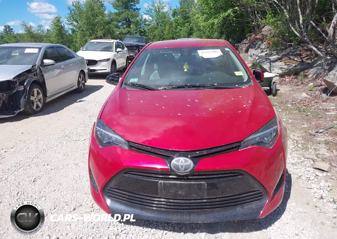 2017 Toyota Corolla Le VIN:2T1BURHEXHC913660 - 13