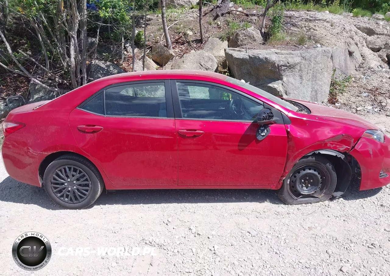 2017 Toyota Corolla Le VIN:2T1BURHEXHC913660 - 14