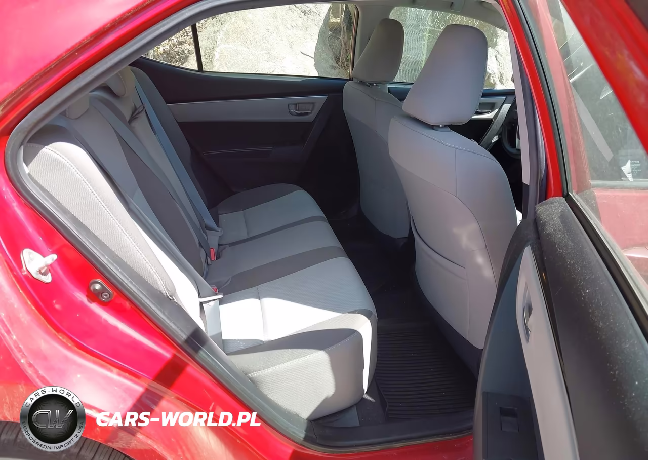 2017 Toyota Corolla Le VIN:2T1BURHEXHC913660 - 8