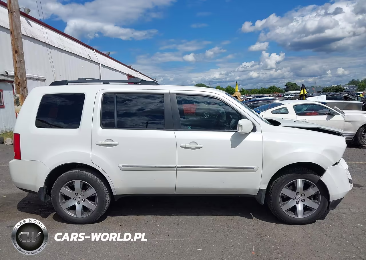 2012 Honda Pilot Touring VIN:5FNYF4H98CB044880 - 13