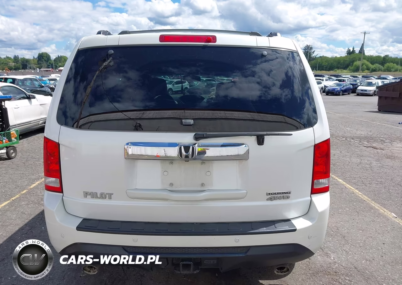 2012 Honda Pilot Touring VIN:5FNYF4H98CB044880 - 16