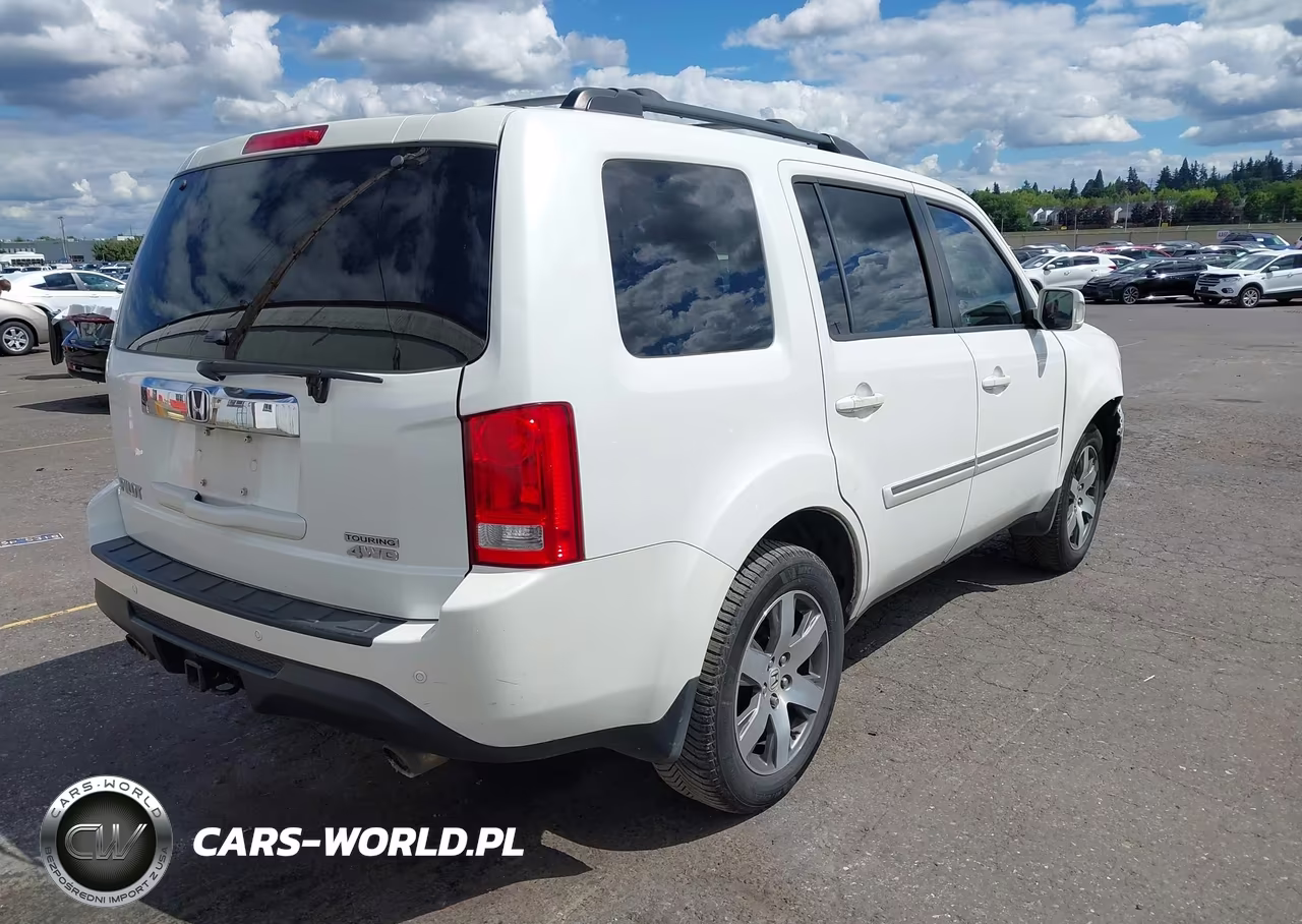 2012 Honda Pilot Touring VIN:5FNYF4H98CB044880 - 4