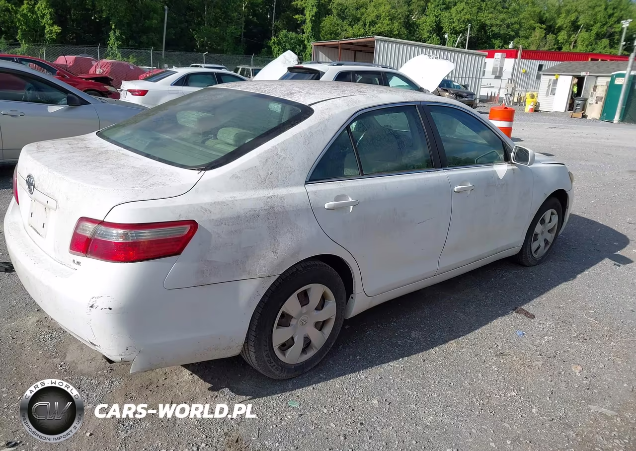 2007 Toyota Camry Le VIN:4T1BE46K07U640315 - 4