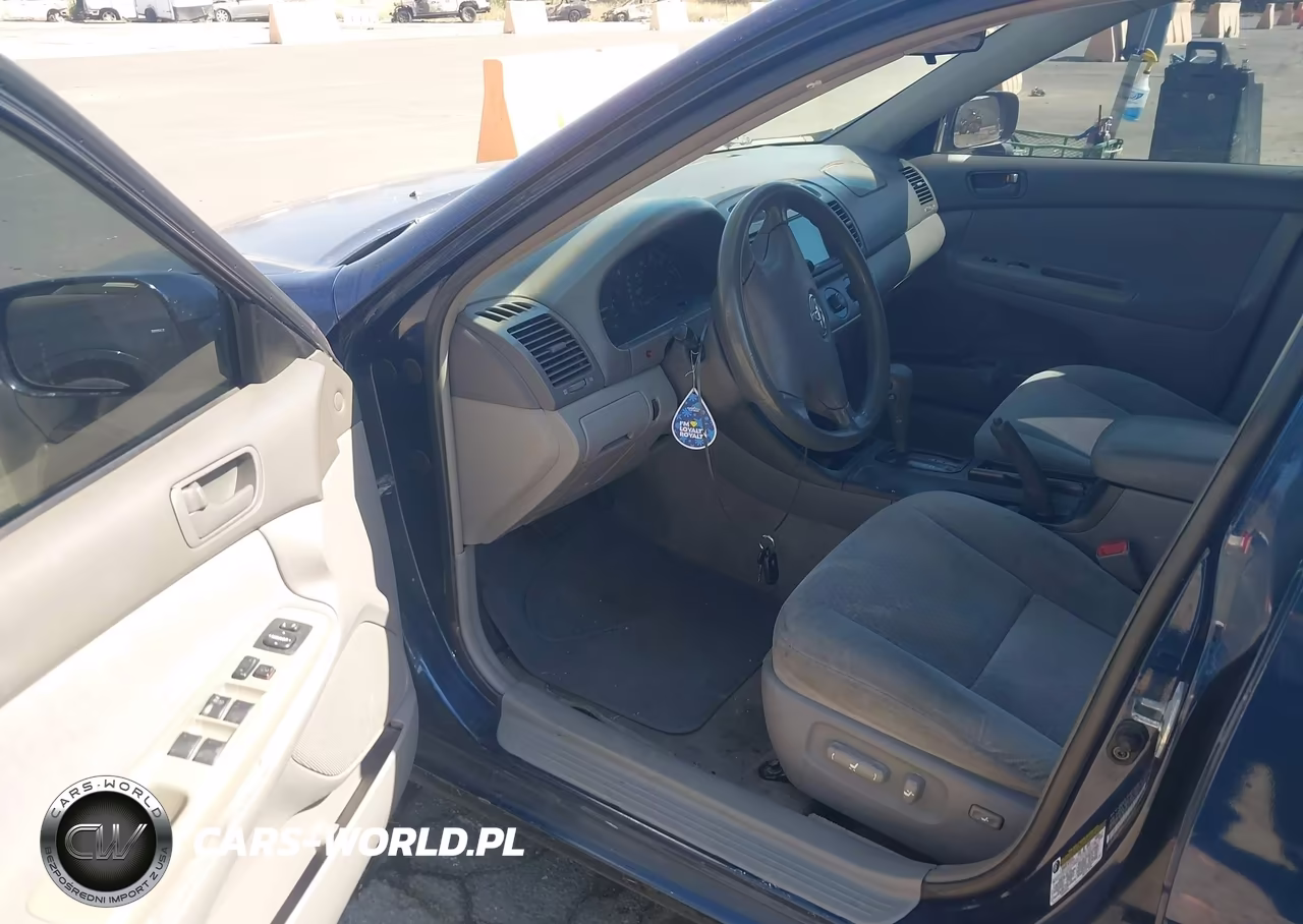 2004 Toyota Camry Le VIN:4T1BE32K54U333668 - 5
