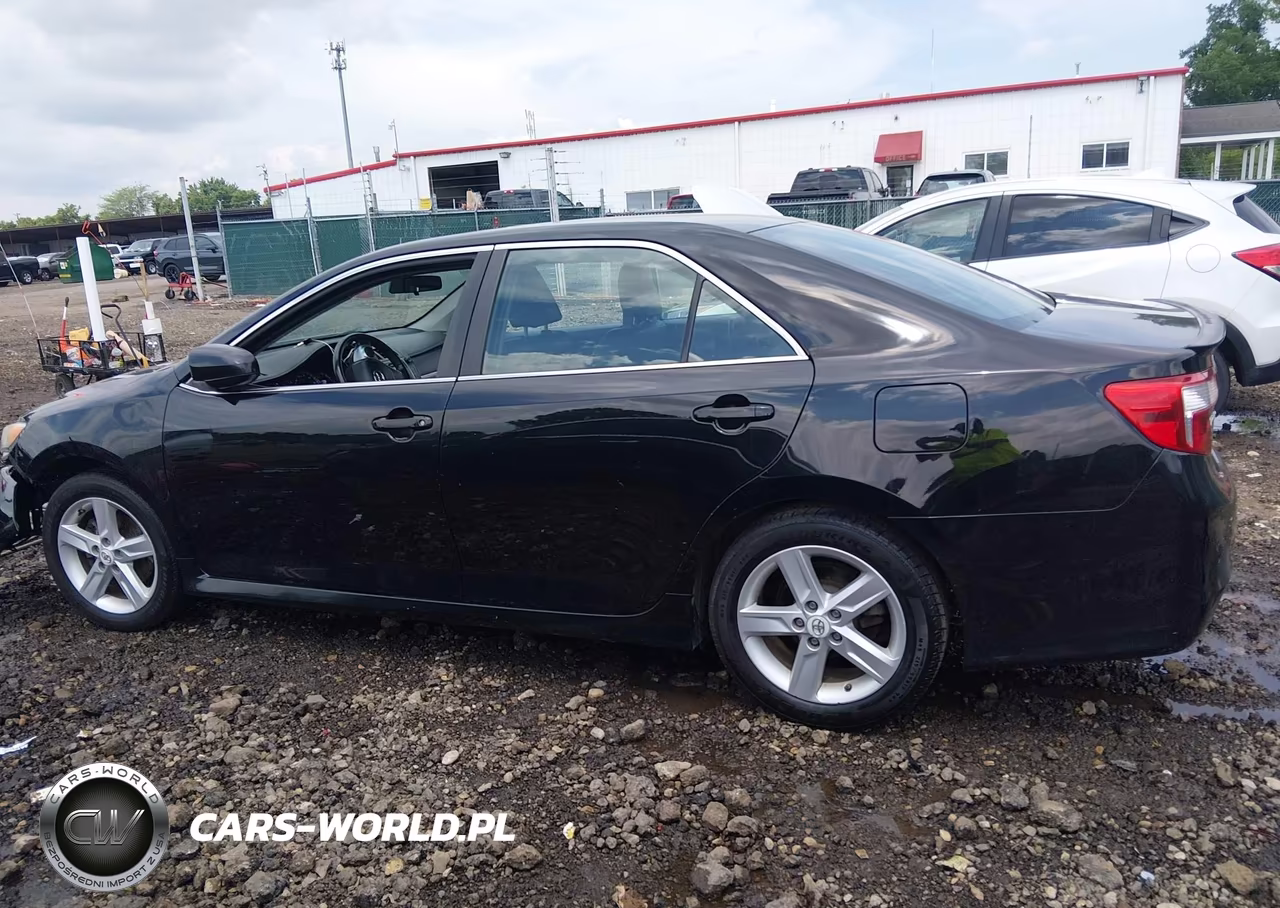 2012 Toyota Camry Se VIN:4T1BF1FK2CU577725 - 14
