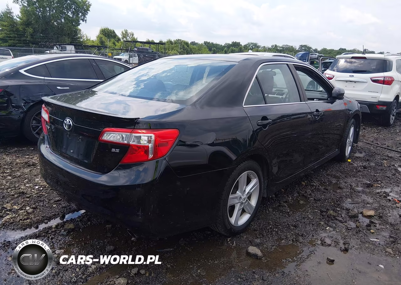 2012 Toyota Camry Se VIN:4T1BF1FK2CU577725 - 4