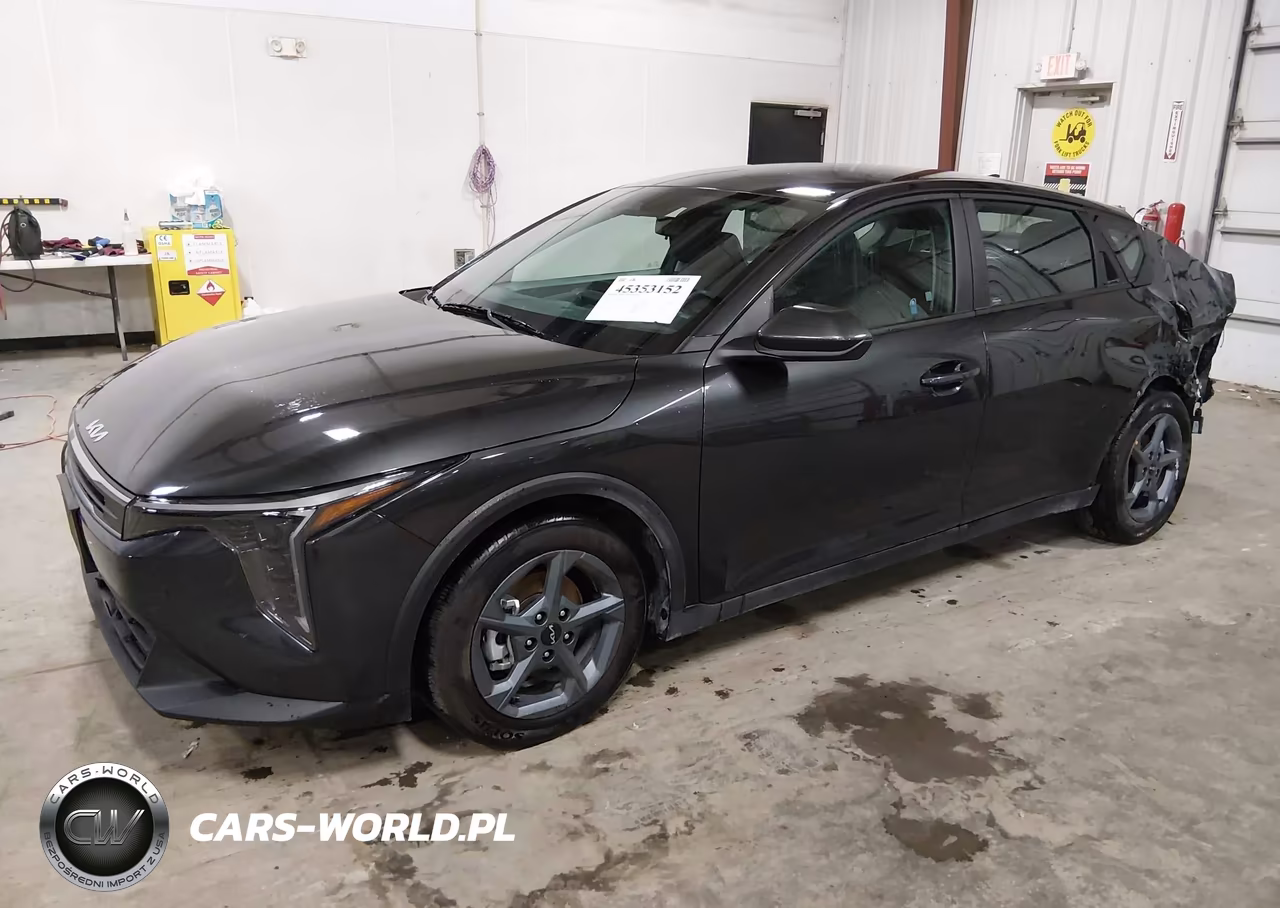 2026 Kia K4 Lxs VIN:3KPFT4DE4TE309660 - 2