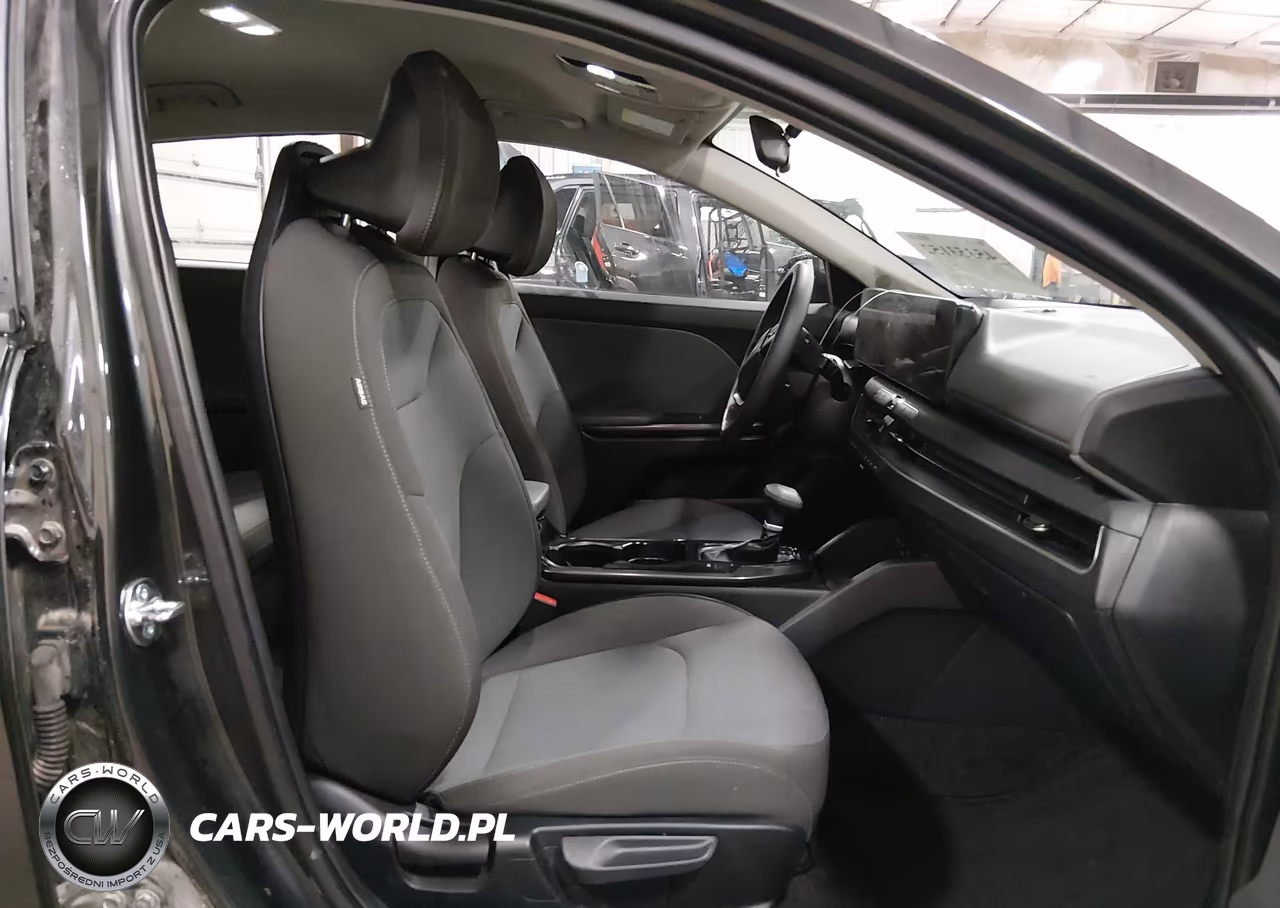 2026 Kia K4 Lxs VIN:3KPFT4DE4TE309660 - 5