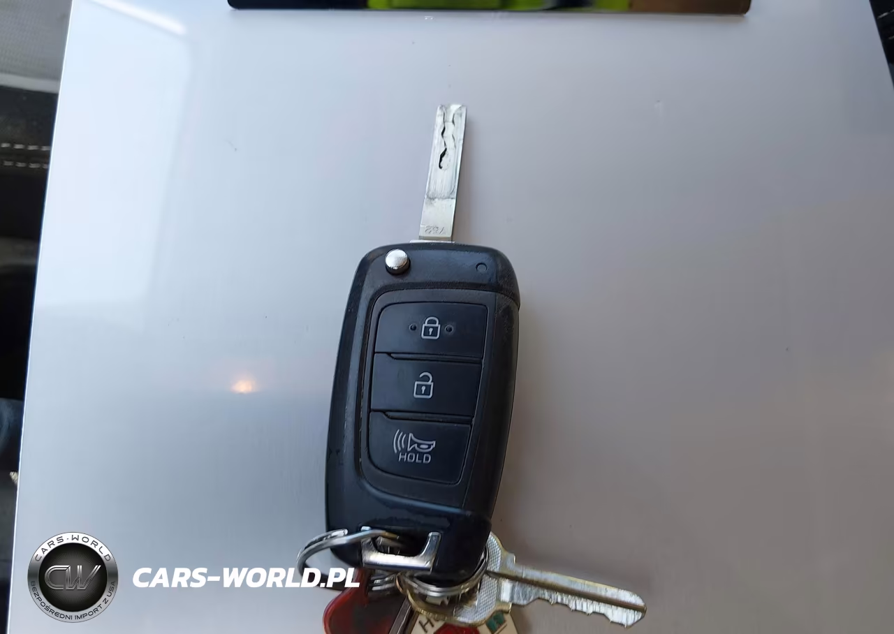 2023 Hyundai Venue Sel VIN:KMHRC8A38PU217588 - 11
