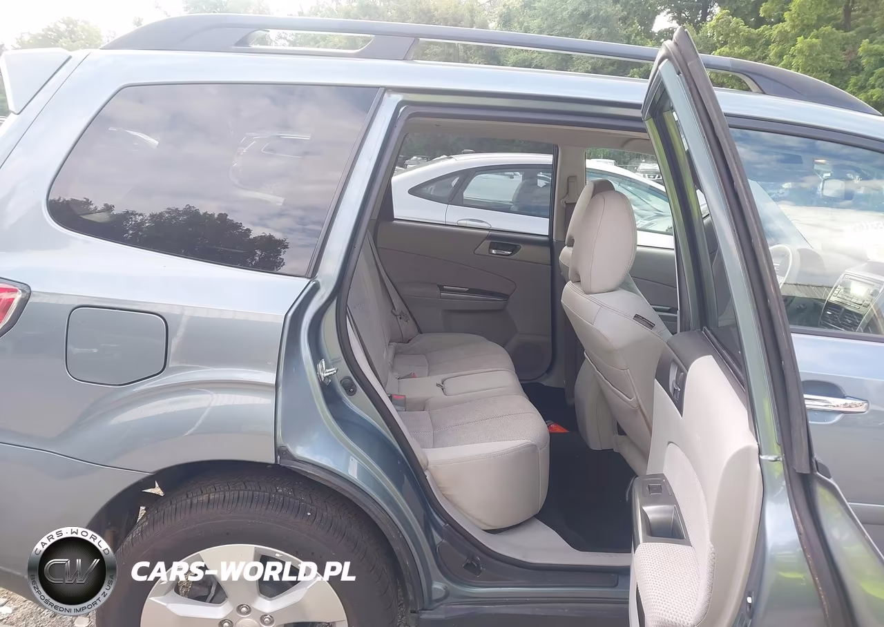 2013 Subaru Forester 2.5Xt Premium VIN:JF2SHGAC4DH422798 - 8