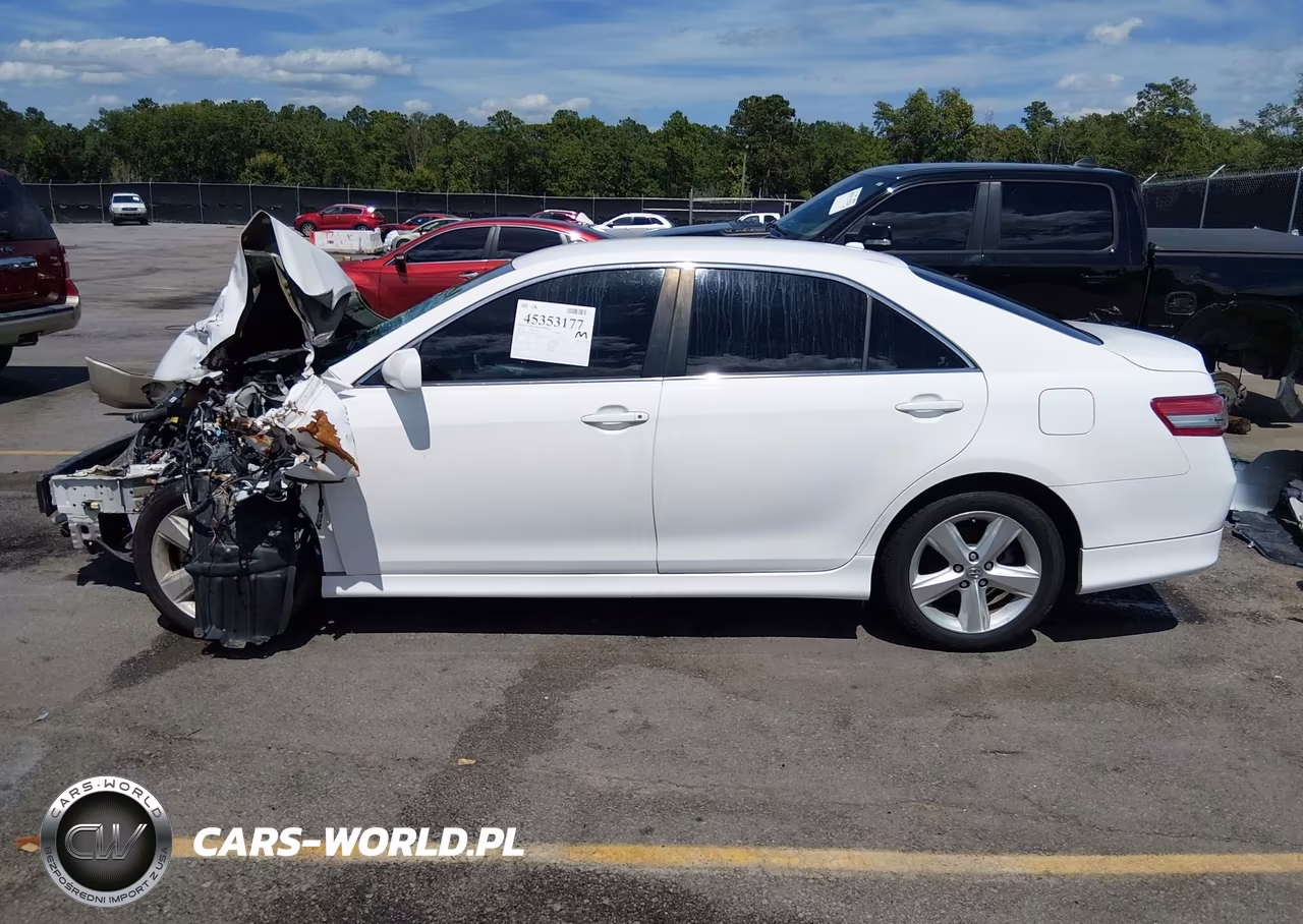2011 Toyota Camry Se VIN:4T1BF3EK2BU720006 - 14