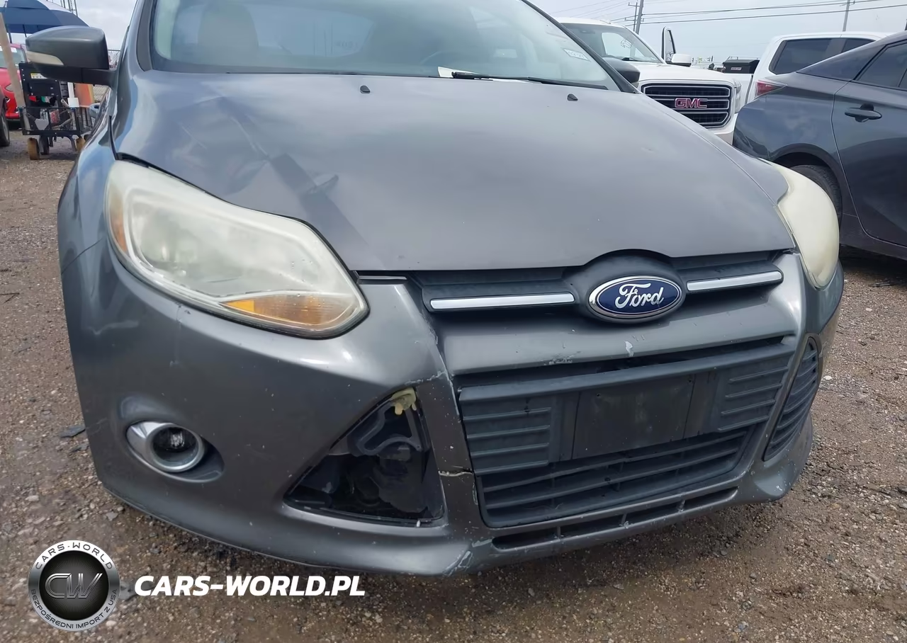 2014 Ford Focus Se VIN:1FADP3F22EL340835 - 6