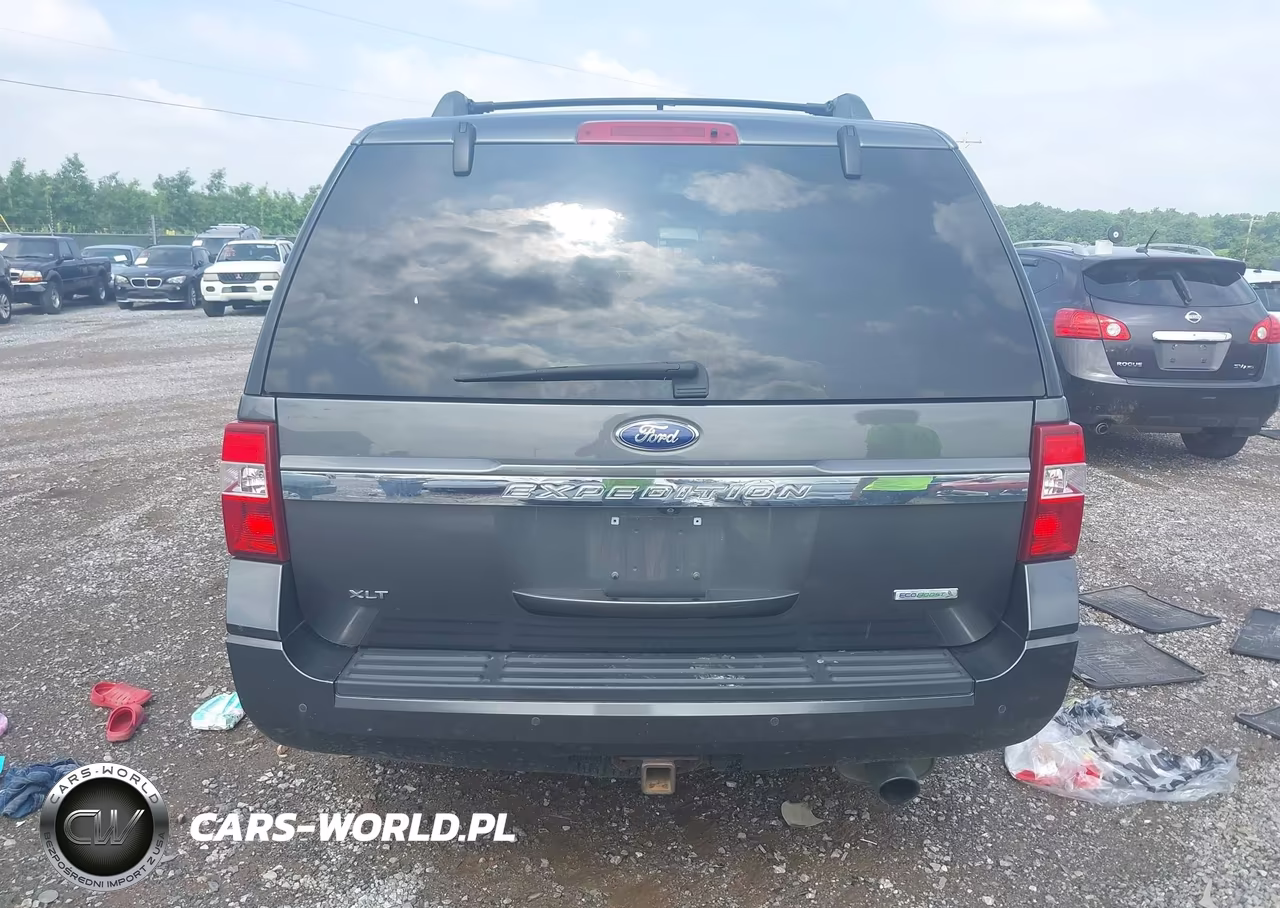 2015 Ford Expedition Xlt VIN:1FMJU1JT5FEF09872 - 16