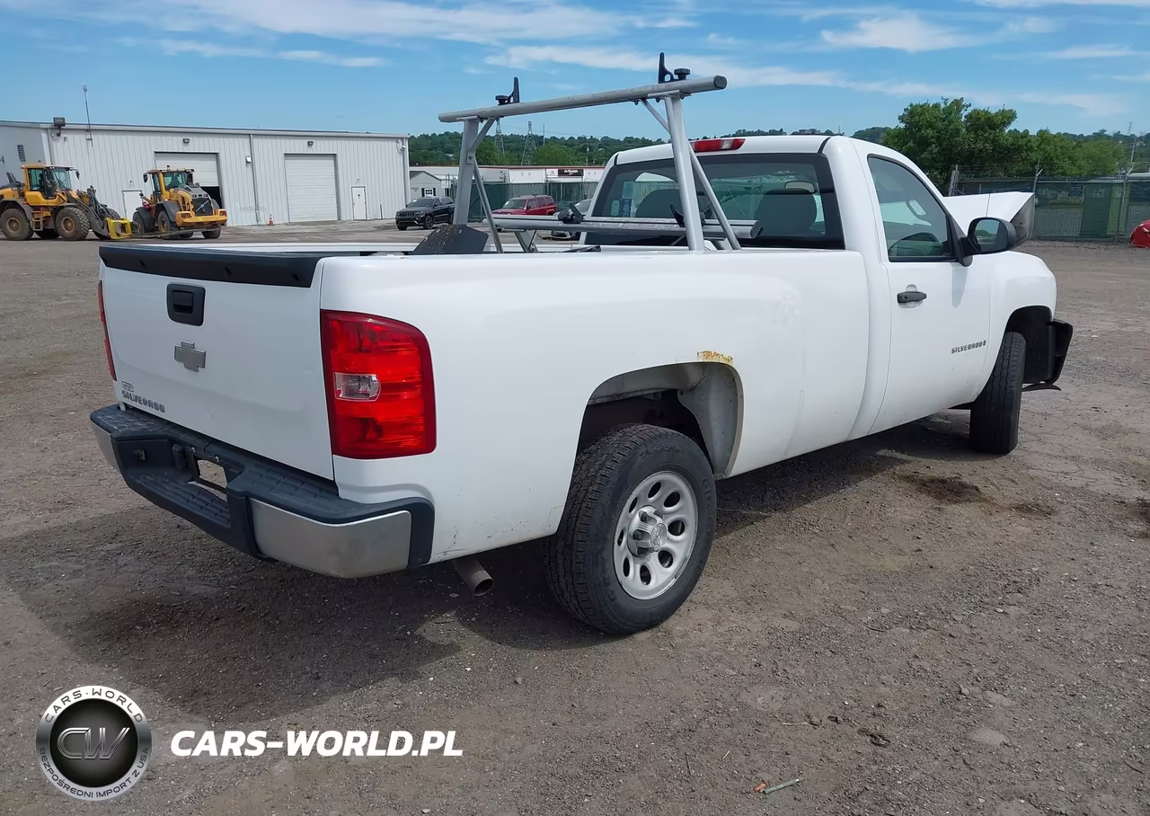 2008 Chevrolet Silverado 1500 Work Truck VIN:1GCEC14X28Z321524 - 4
