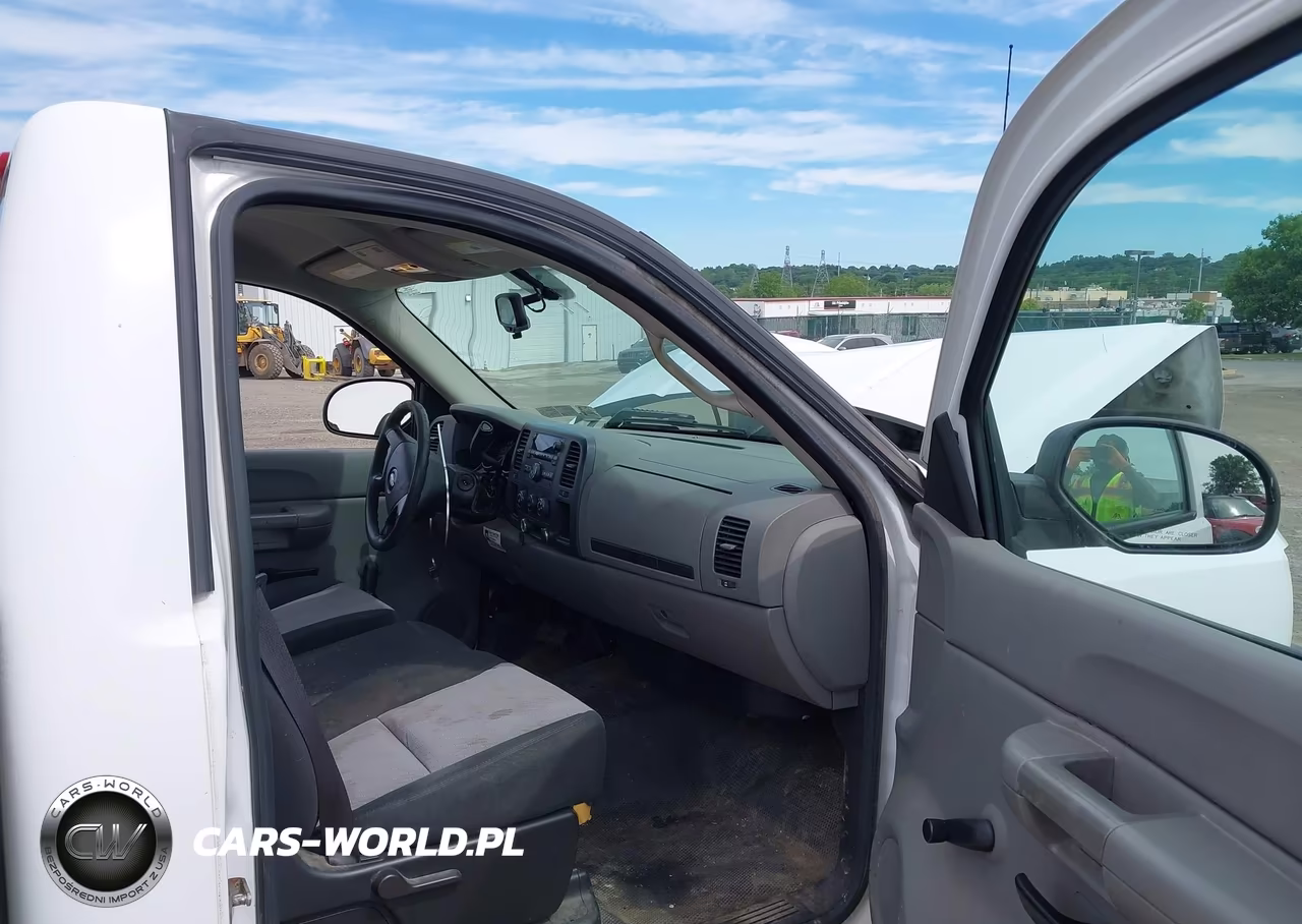 2008 Chevrolet Silverado 1500 Work Truck VIN:1GCEC14X28Z321524 - 5