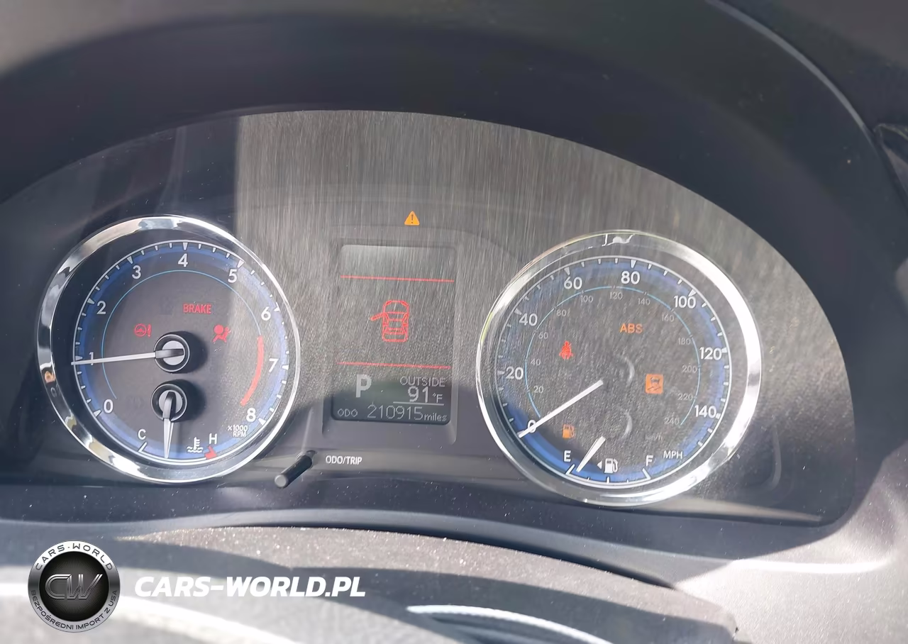 2019 Toyota Corolla Le VIN:5YFBURHE5KP936111 - 7