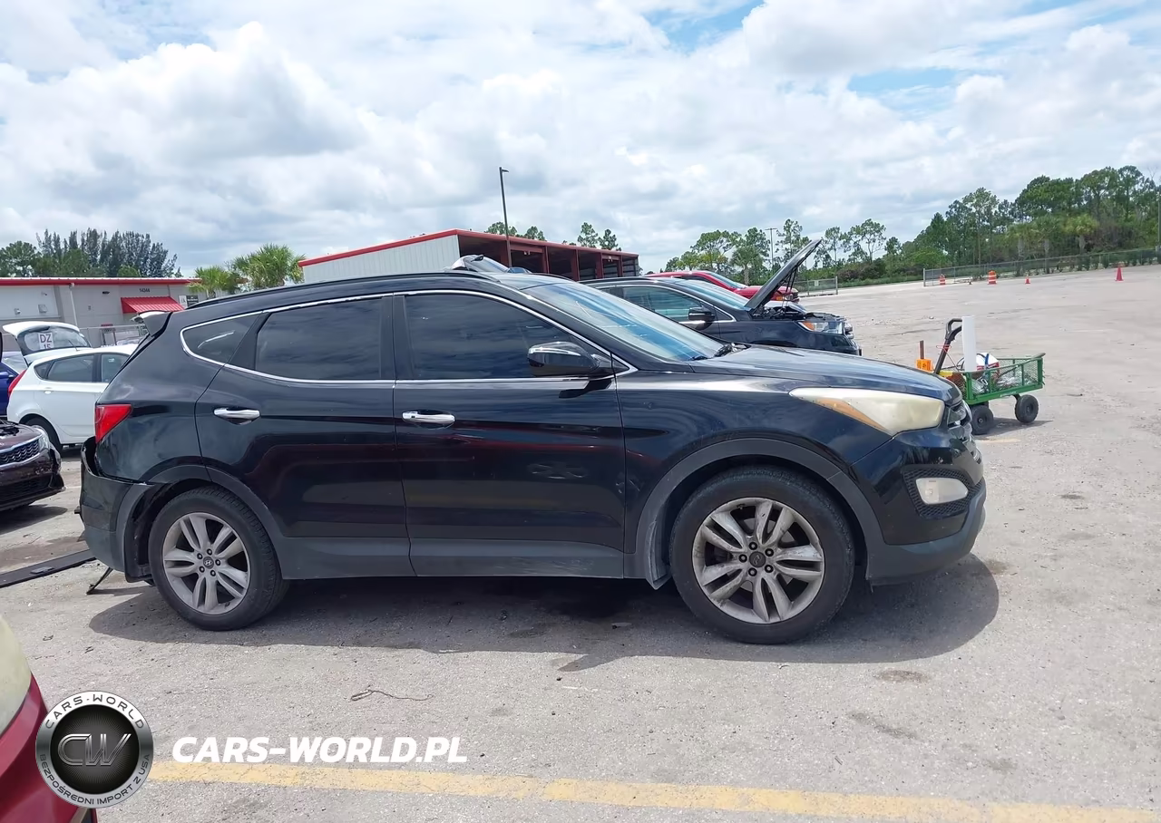 2014 Hyundai Santa Fe Sport 2.0L Turbo VIN:5XYZU3LA7EG191676 - 13