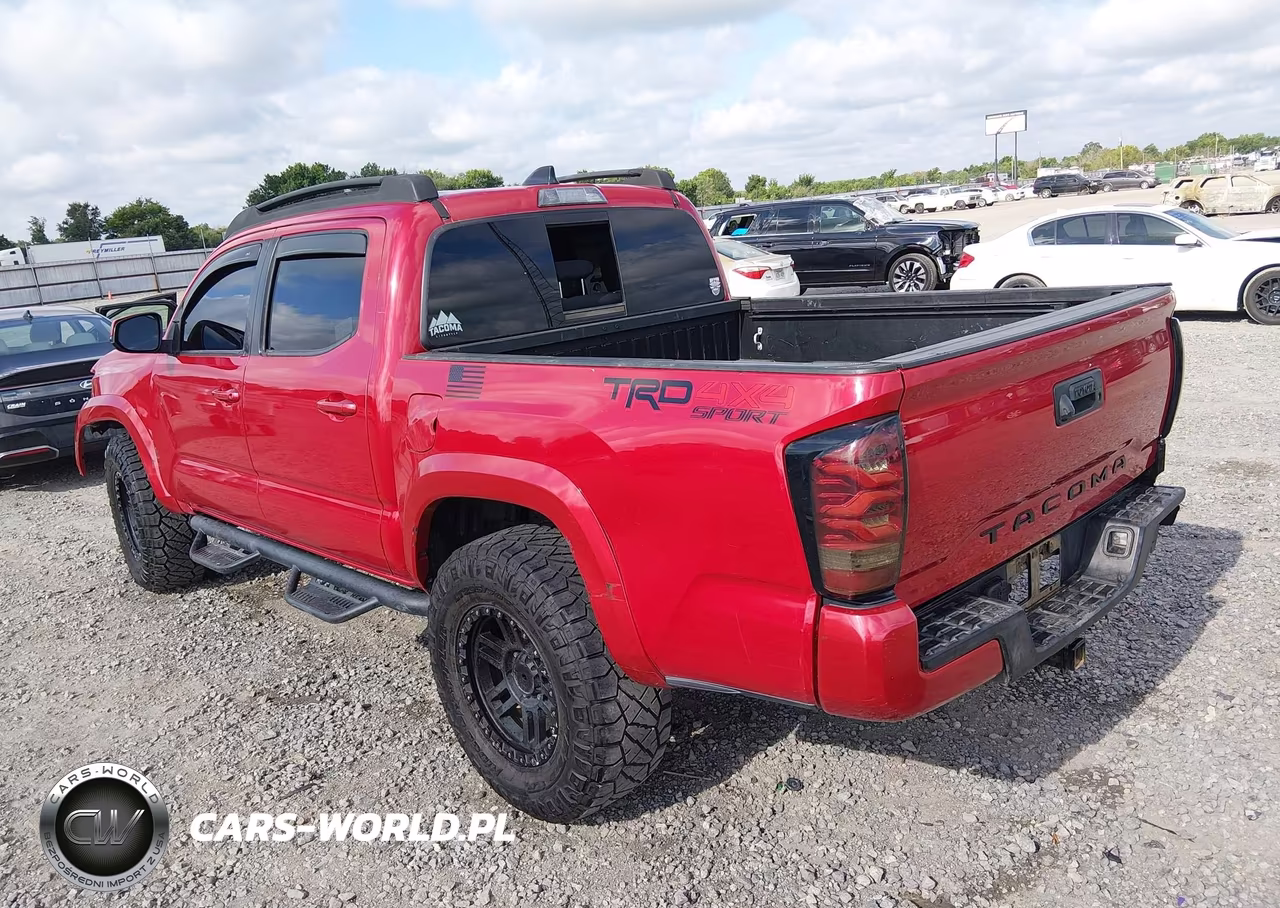 2020 Toyota Tacoma Trd Sport VIN:3TMCZ5ANXLM318204 - 3