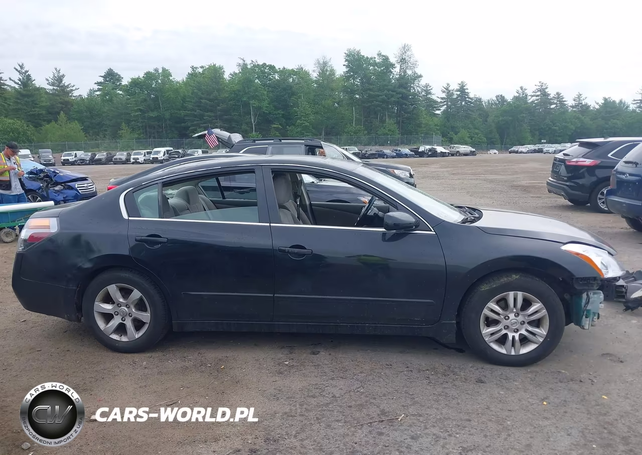 2007 Nissan Altima 2.5 S VIN:1N4AL21E17N402937 - 14