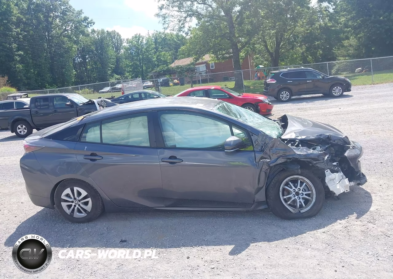 2016 Toyota Prius Four VIN:JTDKARFU1G3013000 - 14