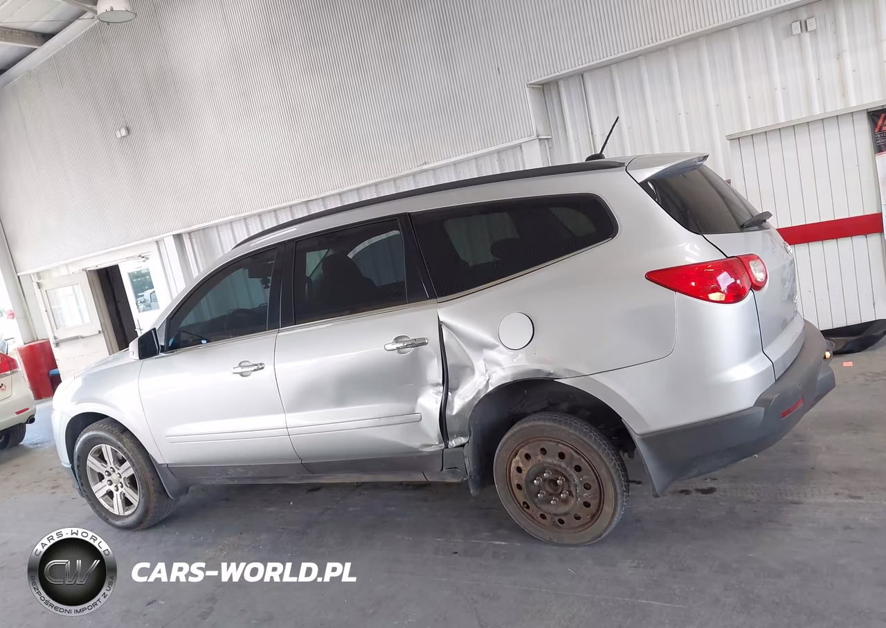 2011 Chevrolet Traverse 1Lt VIN:1GNKRGED7BJ127061 - 14
