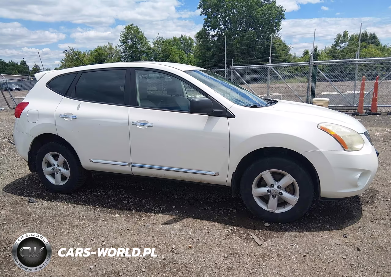 2012 Nissan Rogue S VIN:JN8AS5MV0CW360179 - 13