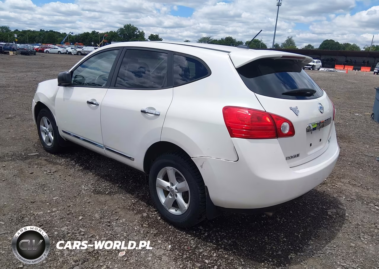 2012 Nissan Rogue S VIN:JN8AS5MV0CW360179 - 3