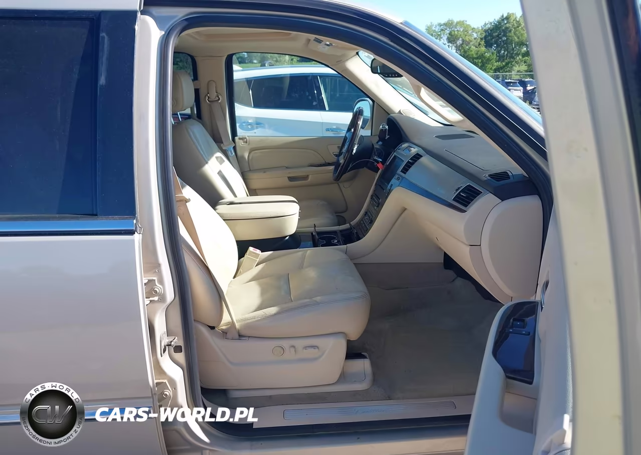 2008 Cadillac Escalade Standard VIN:1GYFK63838R116013 - 5