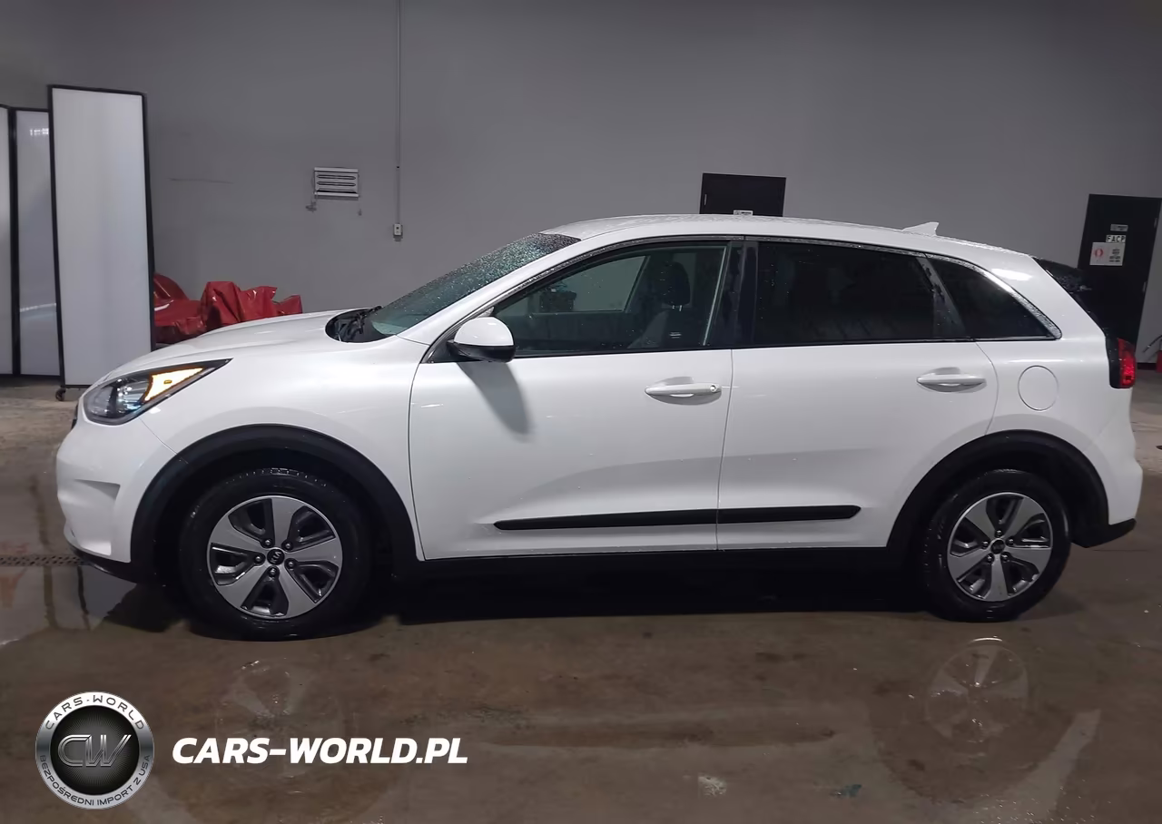 2018 Kia Niro Fe VIN:KNDCB3LC2J5158262 - 14