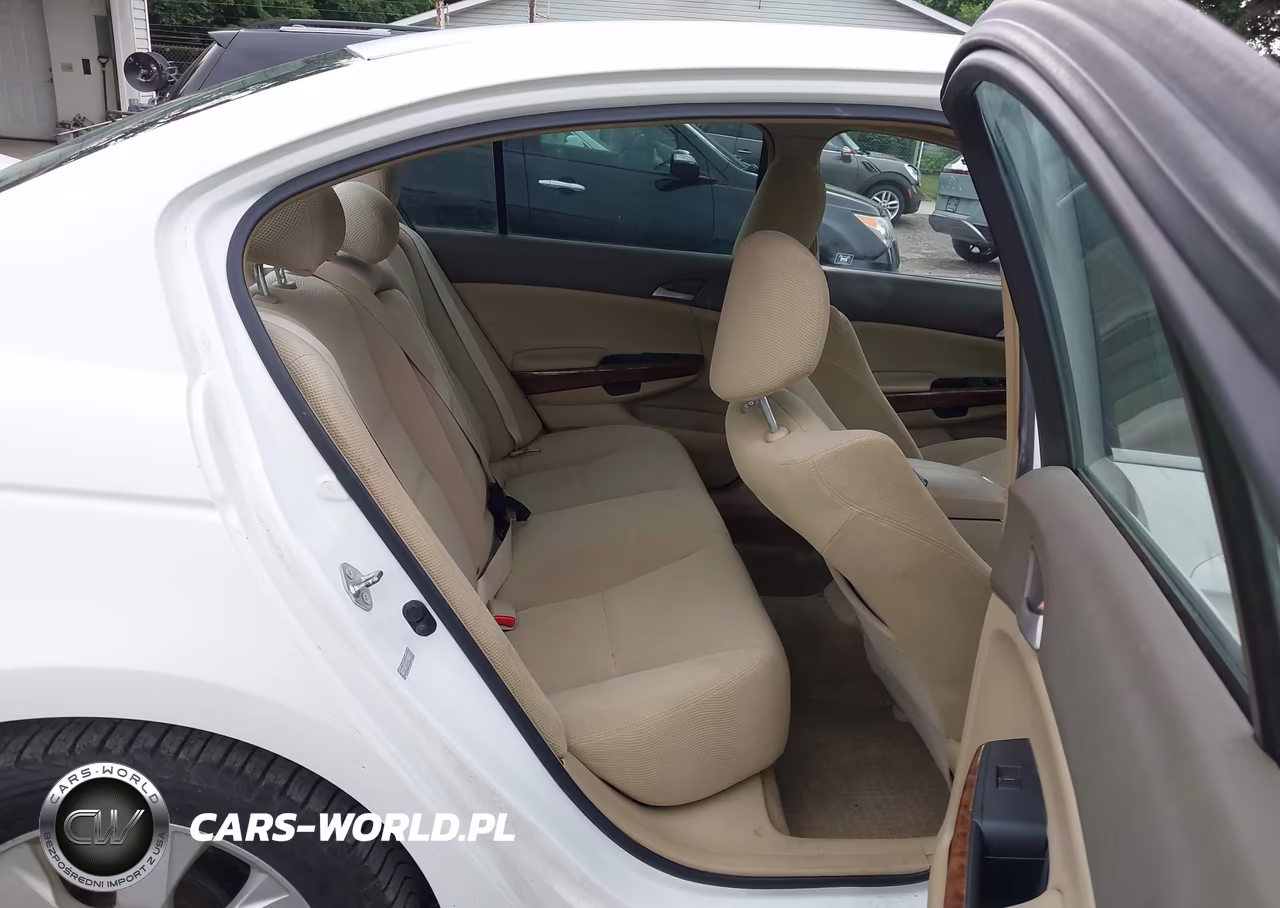 2009 Honda Accord 2.4 Ex VIN:1HGCP26709A137229 - 8