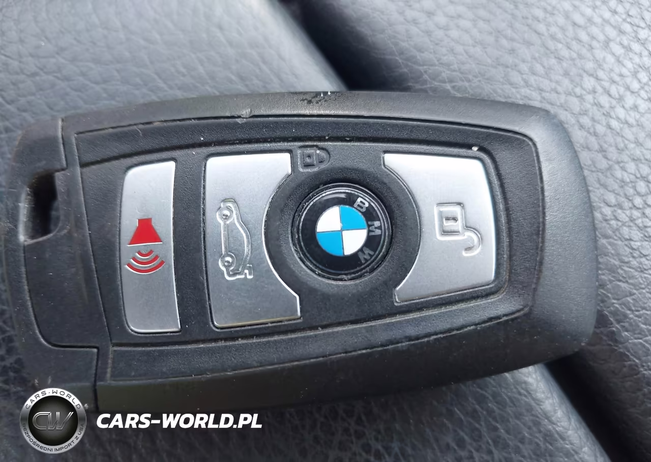 2013 BMW 528I xDrive VIN:WBAXH5C52DD111933 - 11