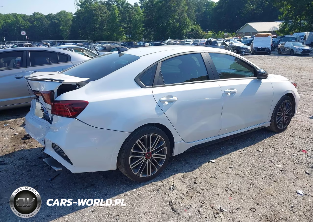 2024 Kia Forte Gt VIN:3KPF44AC4RE794665 - 4