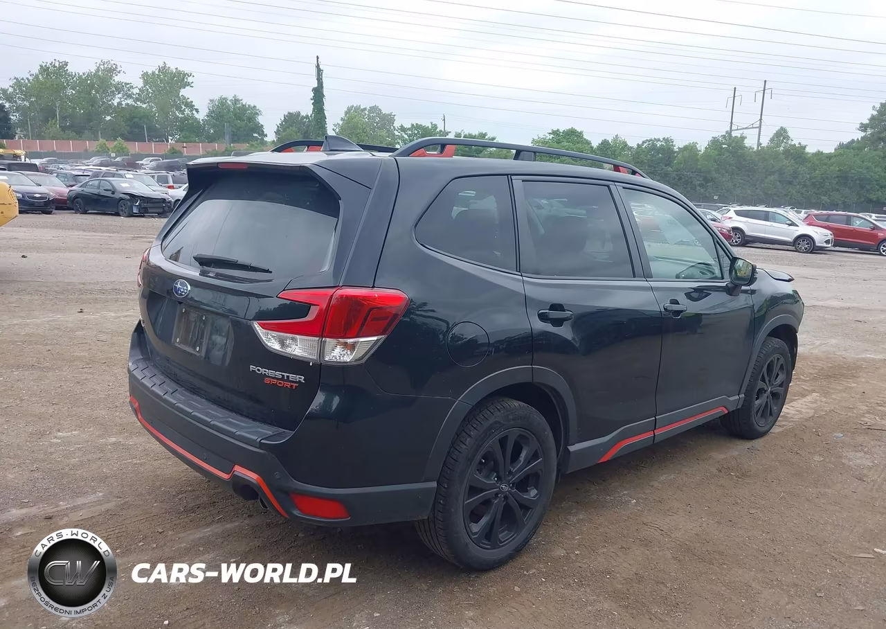 2020 Subaru Forester Sport VIN:JF2SKAMC5LH525205 - 4