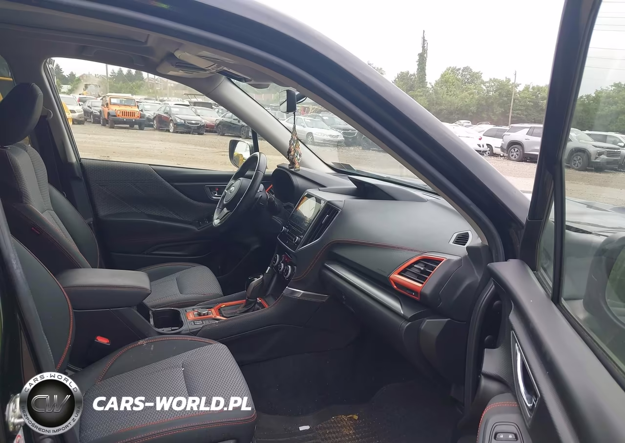 2020 Subaru Forester Sport VIN:JF2SKAMC5LH525205 - 5