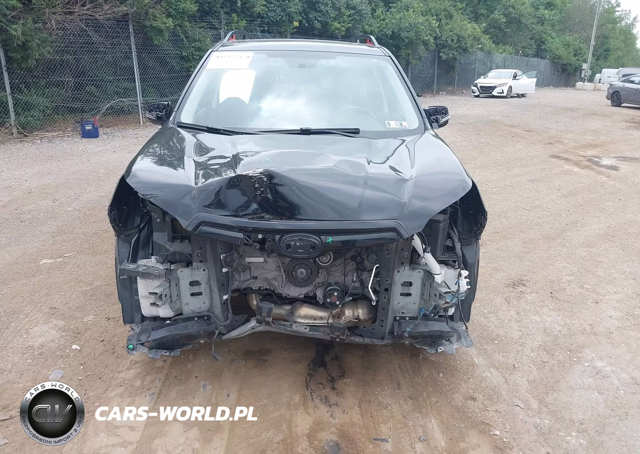 2020 Subaru Forester Sport VIN:JF2SKAMC5LH525205 - 6