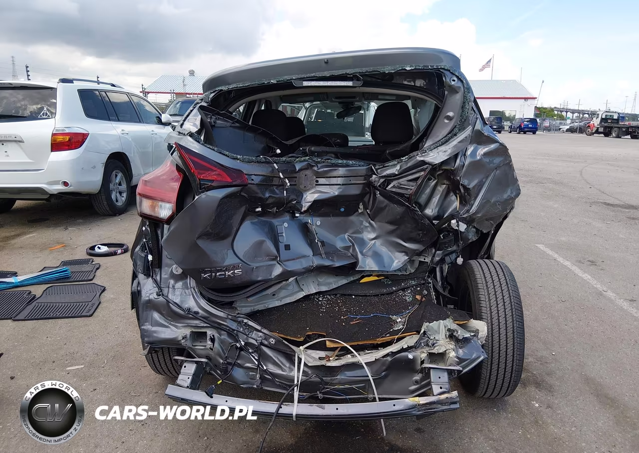 2025 Nissan Kicks Play S VIN:3N1CP5BV5SL490586 - 17