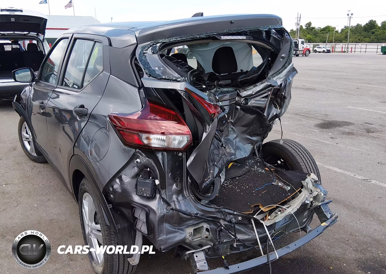2025 Nissan Kicks Play S VIN:3N1CP5BV5SL490586 - 3