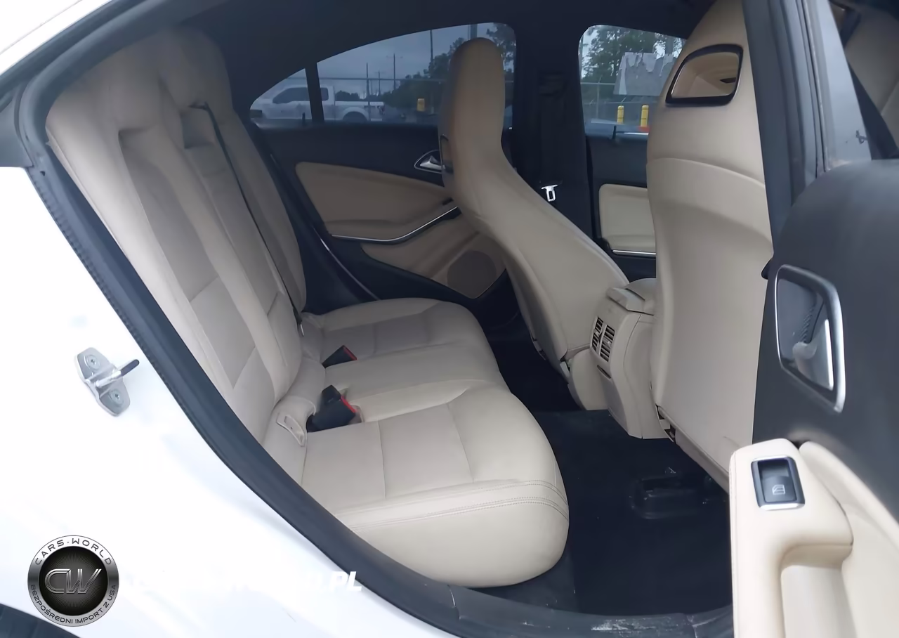 2019 Mercedes-Benz Cla 250 VIN:WDDSJ4EB4KN741139 - 8