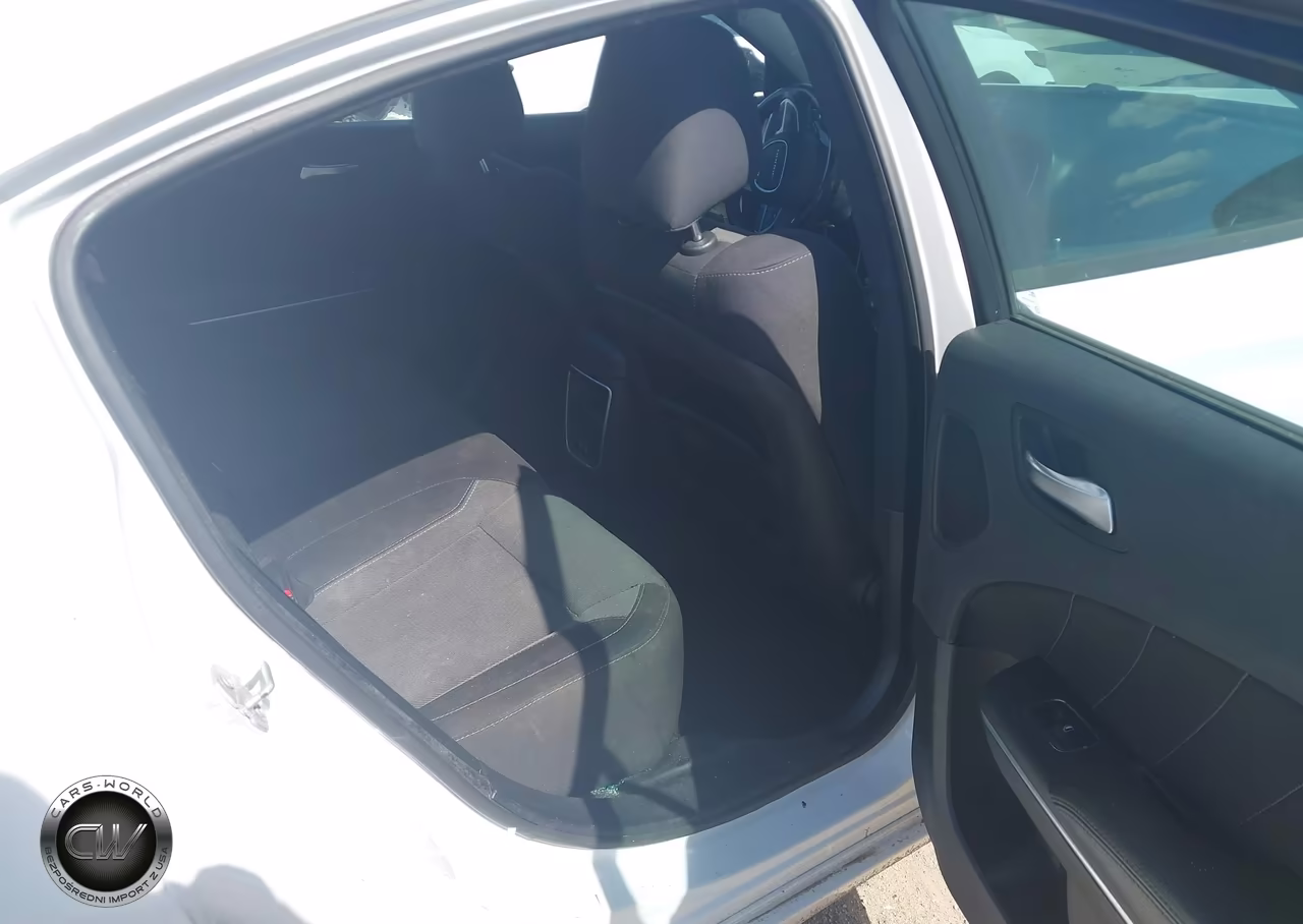 2015 Dodge Charger Sxt VIN:2C3CDXHG0FH886602 - 8